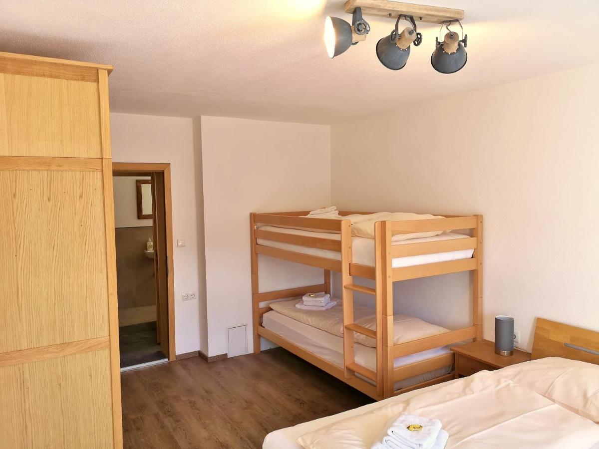 Astoria Appartements Oberau Bagian luar foto