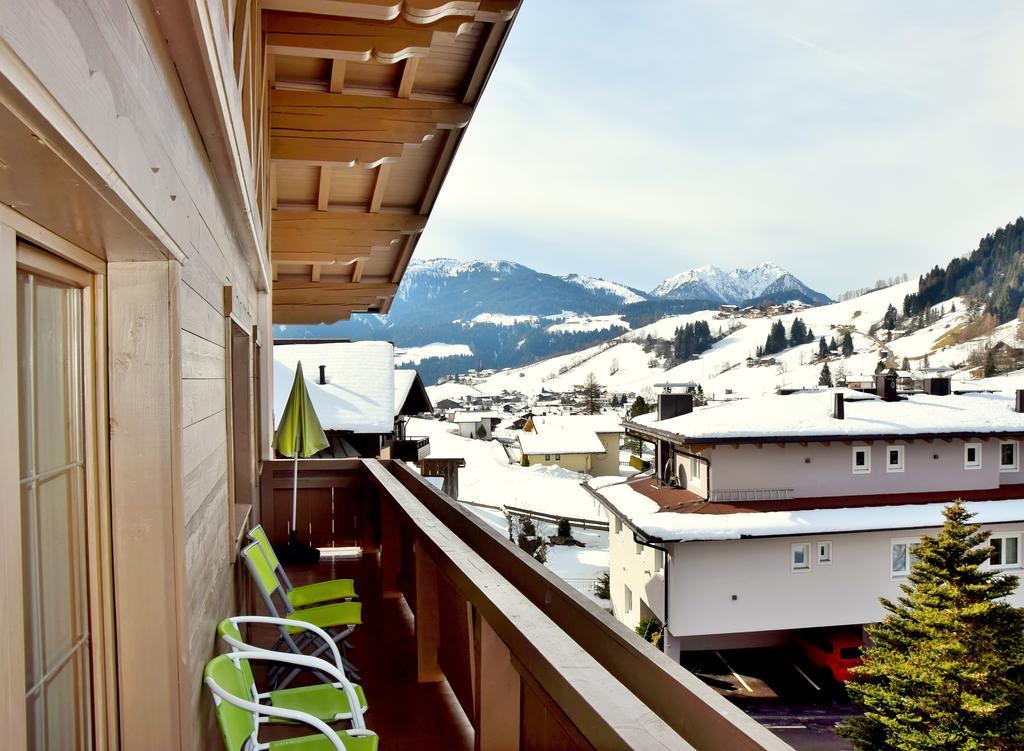 Astoria Appartements Oberau Bagian luar foto