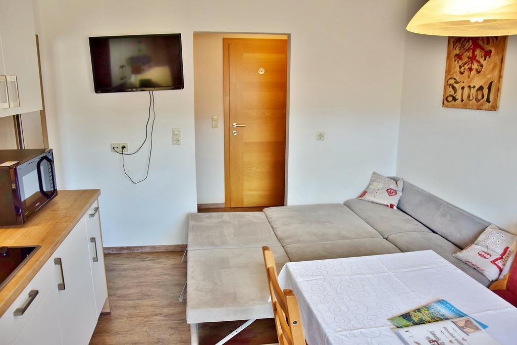 Astoria Appartements Oberau Bagian luar foto