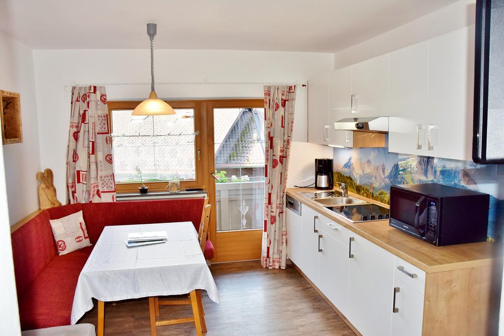 Astoria Appartements Oberau Bagian luar foto